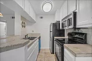 2220 Leon St, Austin, TX 78705 - Photo 7