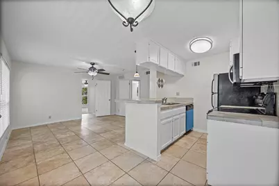 2220 Leon Street #203, Austin, TX 78705 - Photo 5