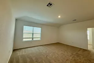 306 Camargue Dr, Hutto, TX 78634 - Photo 7
