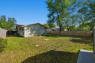 5613 Jacaranda Dr, Austin, TX 78744 - Photo 27