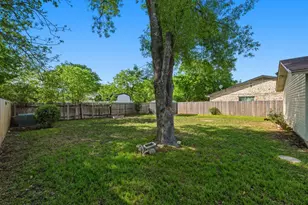 5613 Jacaranda Dr, Austin, TX 78744 - Photo 25