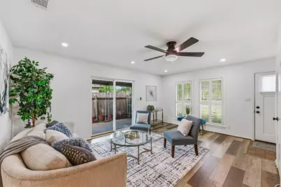 5613 Jacaranda Drive, Austin, TX 78744 - Photo 5