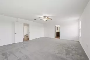 11013 Helms Deep Dr, Austin, TX 78754 - Photo 19