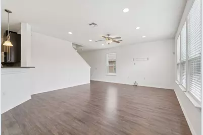 11013 Helms Deep Drive, Austin, TX 78754 - Photo 7
