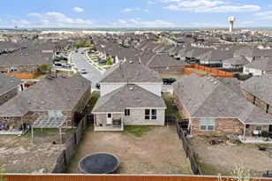 290 Bayberry Cir, Buda, TX 78610 - Photo 31