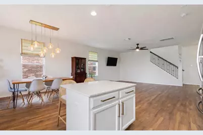 290 Bayberry Circle, Buda, TX 78610 - Photo 7