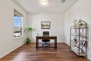 290 Bayberry Cir, Buda, TX 78610 - Photo 11