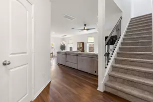 290 Bayberry Cir, Buda, TX 78610 - Photo 11