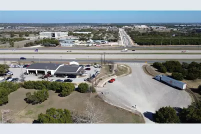 561 Woodview Drive, Leander, TX 78641 - Photo 9