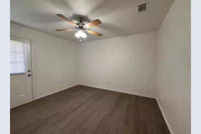 6910 Circle S Road #B, Austin, TX 78745 - Photo 9