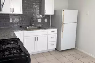 6910 Circle S Rd, Austin, TX 78745 - Photo 3