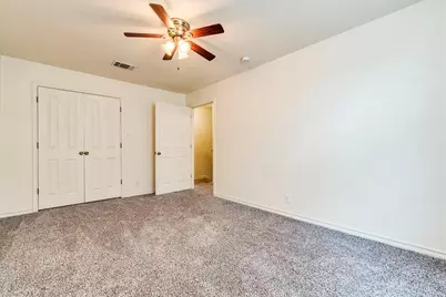 126 Sandstone Drive #F, Jarrell, TX 76537 - Photo 15