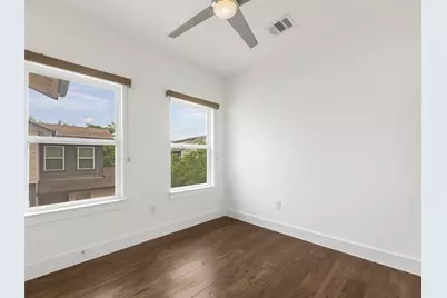 513 W Croslin Street #B, Austin, TX 78752 - Photo 29