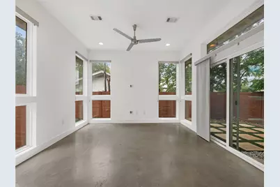 513 W Croslin Street #B, Austin, TX 78752 - Photo 5