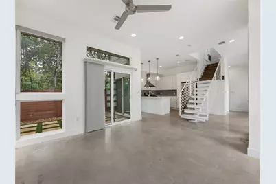 513 W Croslin Street #B, Austin, TX 78752 - Photo 7