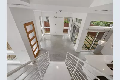 513 W Croslin Street #B, Austin, TX 78752 - Photo 19