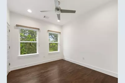 513 W Croslin Street #B, Austin, TX 78752 - Photo 23
