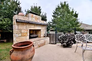 410 Olmos Dr, Leander, TX 78641 - Photo 5