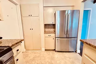 103 Prince Dr, Austin, TX 78752 - Photo 9