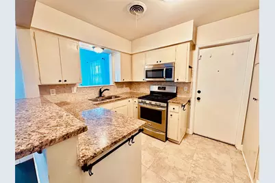 103 Prince Drive, Austin, TX 78752 - Photo 7