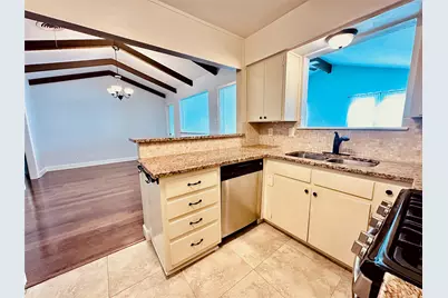 103 Prince Drive, Austin, TX 78752 - Photo 11