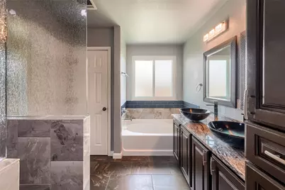 7813 Squirrel Hollow Drive, Georgetown, TX 78628 - Photo 15