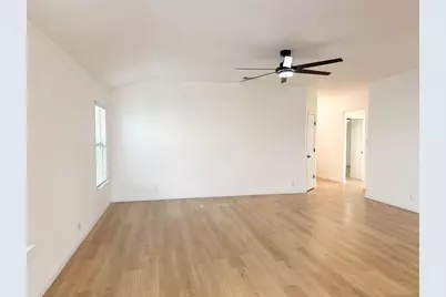 1437 April Meadows Loop, Georgetown, TX 78626 - Photo 5