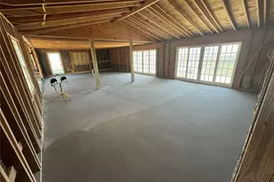 2520 Hwy 304, Smithville, TX 78957 - Photo 15