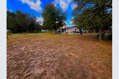 173 Misty Lane, Cedar Creek, TX 78612 - Photo 11