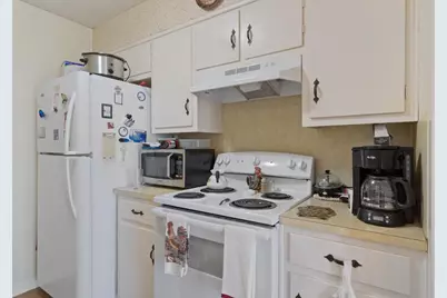 2714 Thrushwood Drive, Austin, TX 78757 - Photo 11