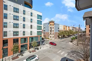 501 W 26th St, Austin, TX 78705 - Photo 13