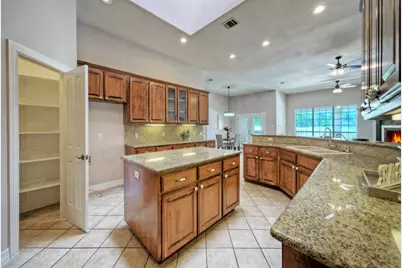 12225 Triple Creek Circle, Dripping Springs, TX 78620 - Photo 21