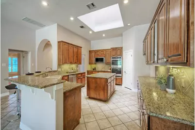 12225 Triple Creek Circle, Dripping Springs, TX 78620 - Photo 19