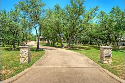 12225 Triple Creek Circle, Dripping Springs, TX 78620 - Photo 3