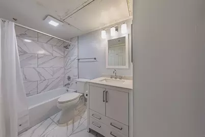 501 W 26th Street #103, Austin, TX 78705 - Photo 19
