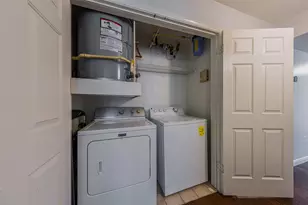 501 W 26th St, Austin, TX 78705 - Photo 23