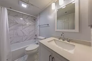 501 W 26th St, Austin, TX 78705 - Photo 19
