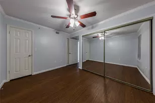 501 W 26th St, Austin, TX 78705 - Photo 21