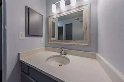 501 W 26th Street #103, Austin, TX 78705 - Photo 15