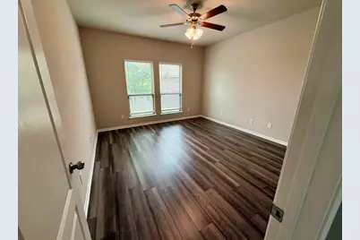 5060 Dickinson Loop, Belton, TX 76513 - Photo 5