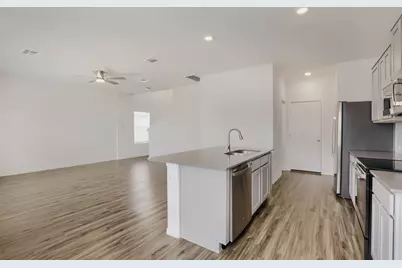 125 Guardian Angel Court, Jarrell, TX 76537 - Photo 5
