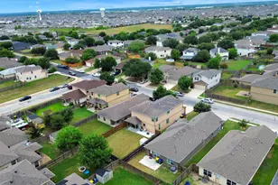 12304 Jamie Dr, Manor, TX 78653 - Photo 31