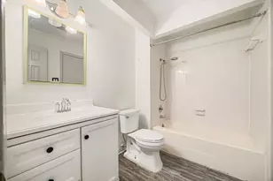 1748 Ohlen Rd, Austin, TX 78757 - Photo 17