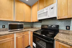 1748 Ohlen Rd, Austin, TX 78757 - Photo 13