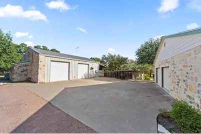 285 Triple Creek Road, Fredericksburg, TX 78624 - Photo 3
