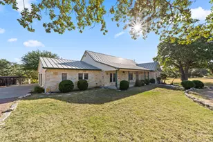 285 Triple Creek Rd, Fredericksburg, TX 78624 - Photo 1