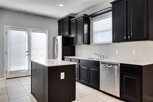 245 E Broade St, Leander, TX 78641 - Photo 15