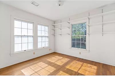 5610 Joe Sayers Avenue, Austin, TX 78756 - Photo 17