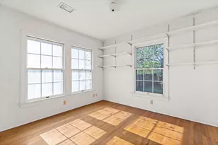 5610 Joe Sayers Ave, Austin, TX 78756 - Photo 17