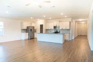423 Bluejack Wy, Hutto, TX 78634 - Photo 7